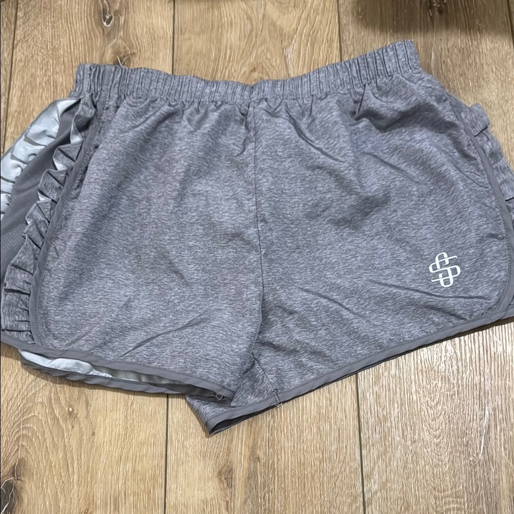 Simply‎ Southern Gray Athletic Shorts with  Ruffles Medium with Lining